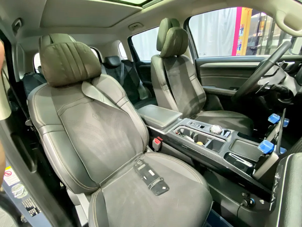 2022 Haval Dargo 1.5T 184HP L4 7DCT,autocango,china used car exporter,china ev exporter,chinese used car exporter,chinese used ev exporter