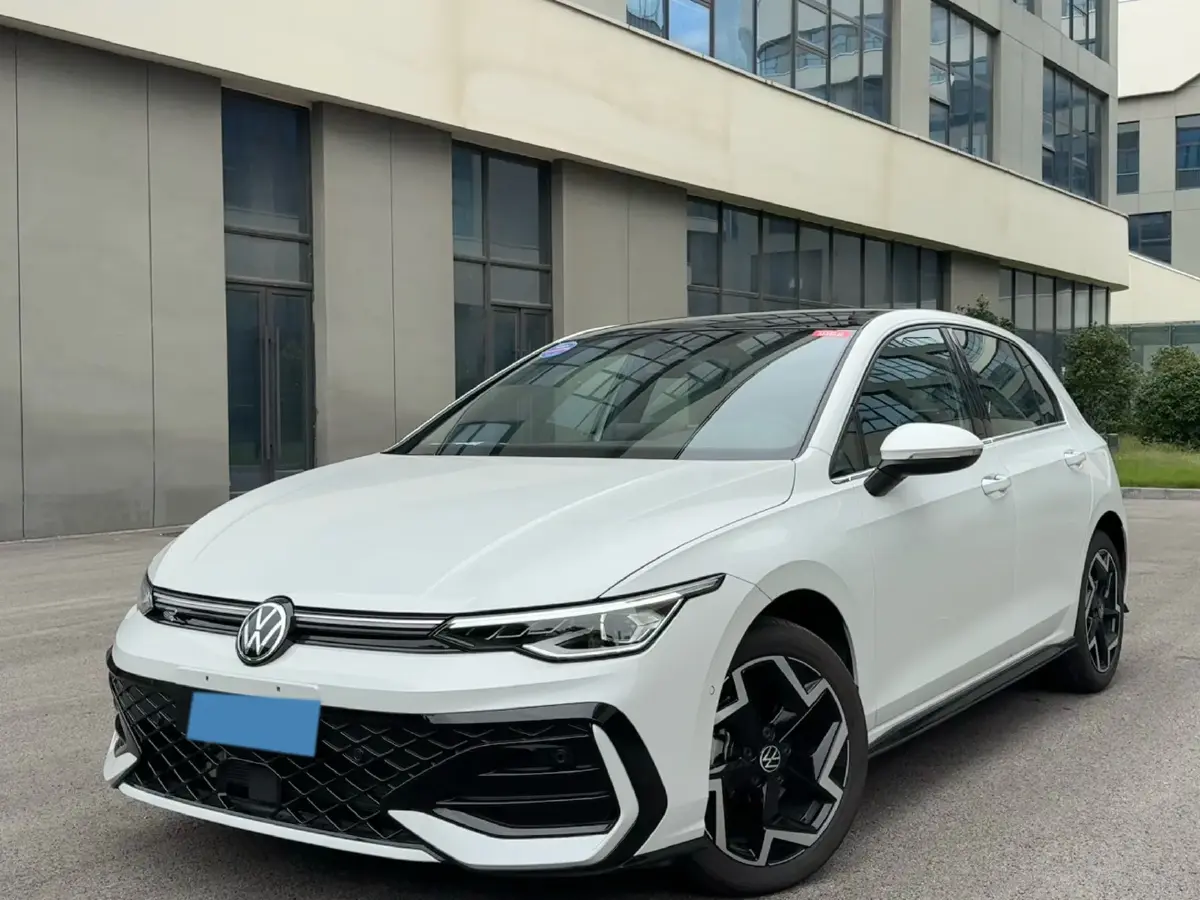 2025 Volkswagen Golf 1.5T 160HP L4 7DCT