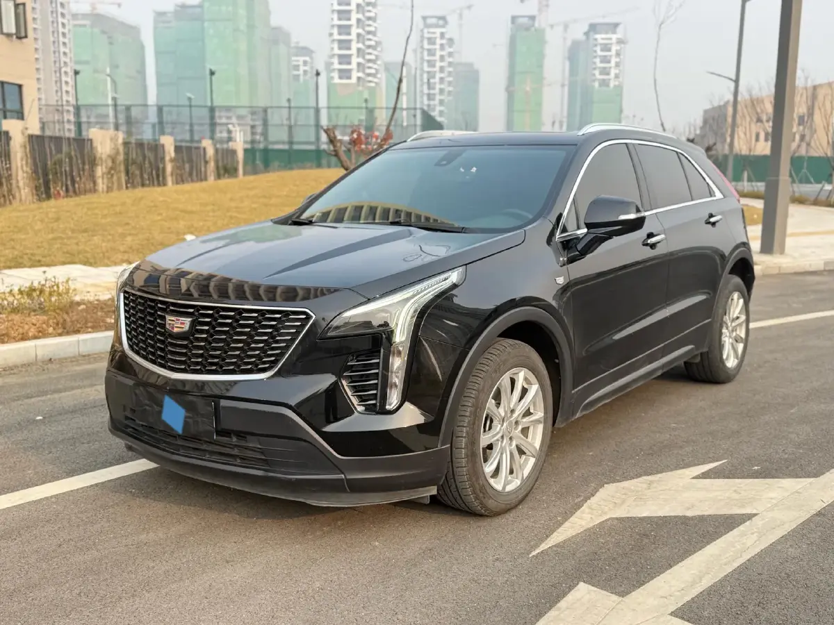 2022 Cadillac XT4 2.0T 237HP L4 9AT