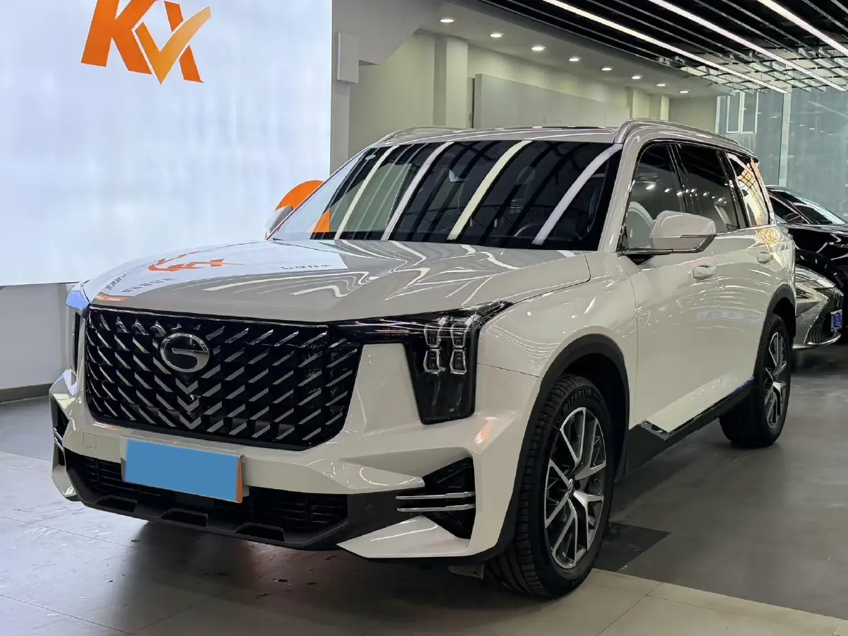2024 GAC Trumpchi GS8 2.0T 252HP L4 8AT
