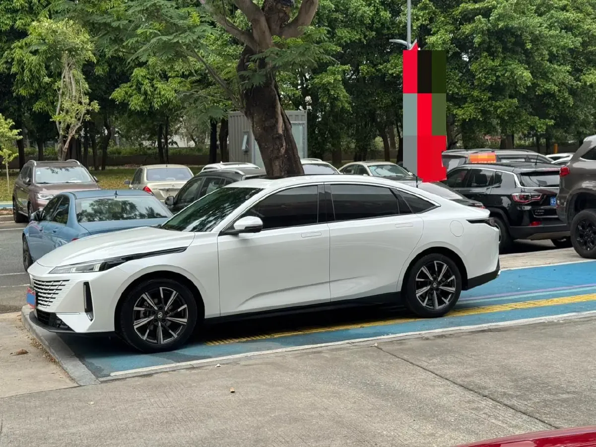 2023 ChangAn Oshan Z6 1.5T 188HP L4 7DCT,autocango,china used car exporter,china ev exporter,chinese used car exporter,chinese used ev exporter