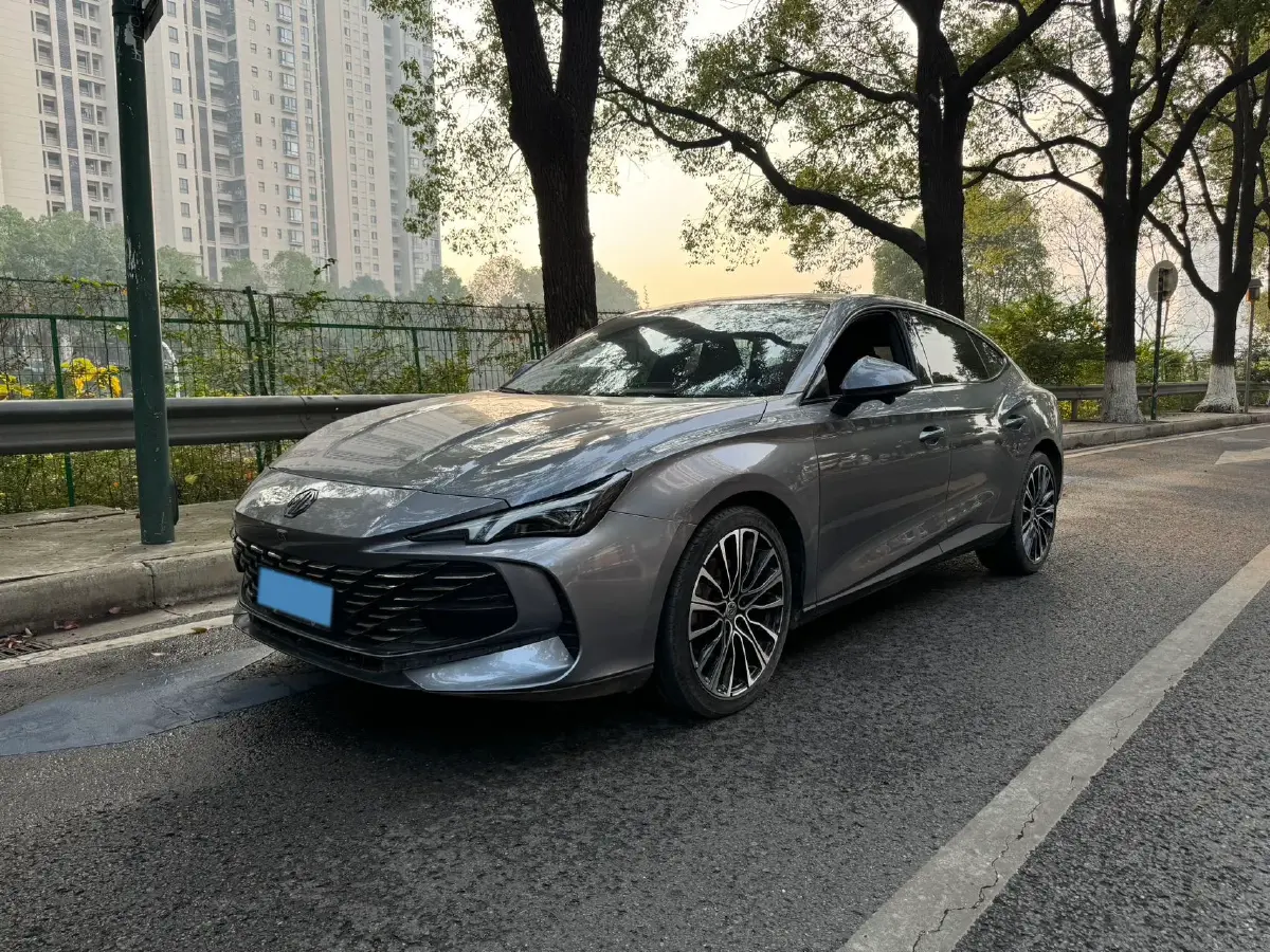 2023 MG 7 1.5T 188HP L4 7DCT