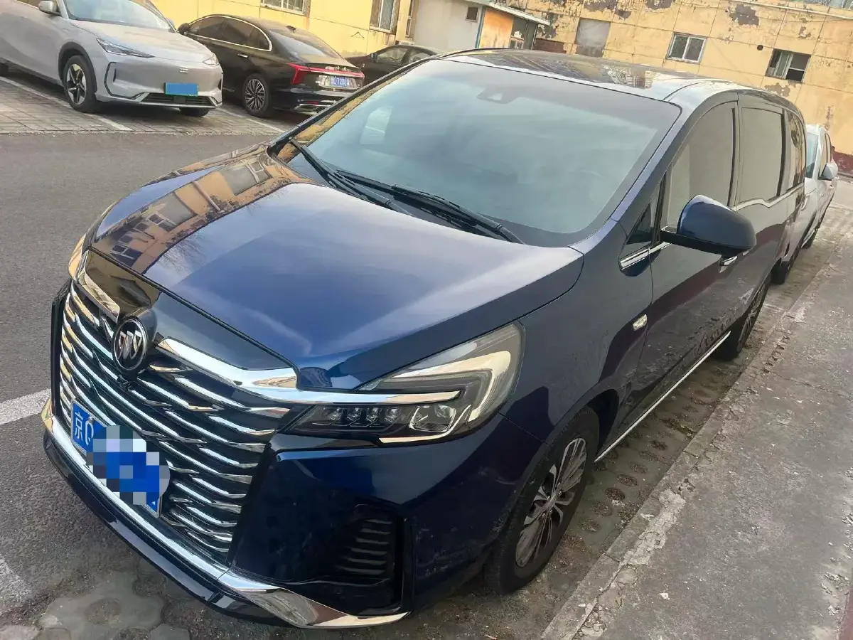 2022 Buick GL8 2.0T 237HP L4 9AT