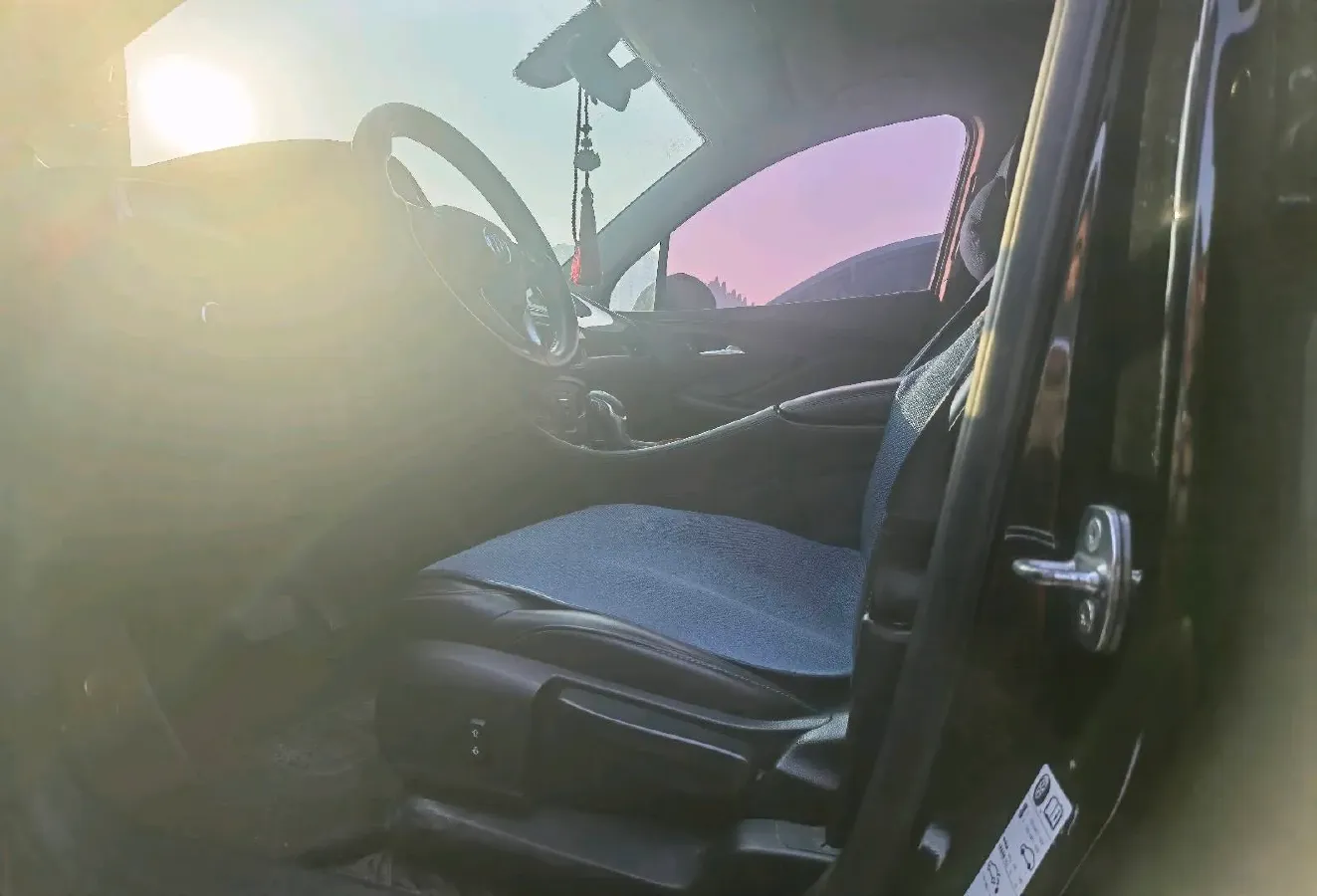 2020 Buick EnvisionPlus 1.5T 169HP L4 7DCT,autocango,china used car exporter,china ev exporter,chinese used car exporter,chinese used ev exporter