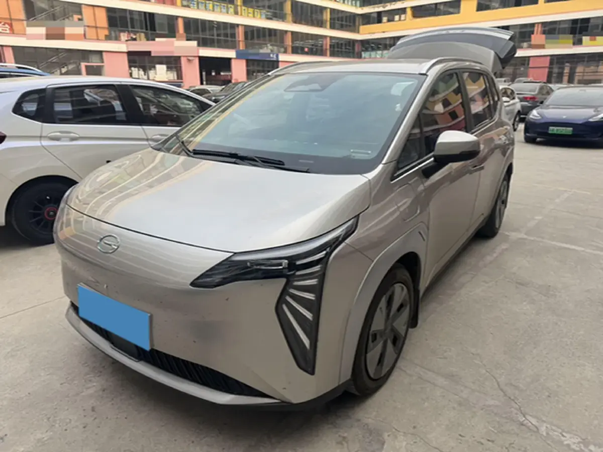 2023 Aion Y BEV 61.7KWH