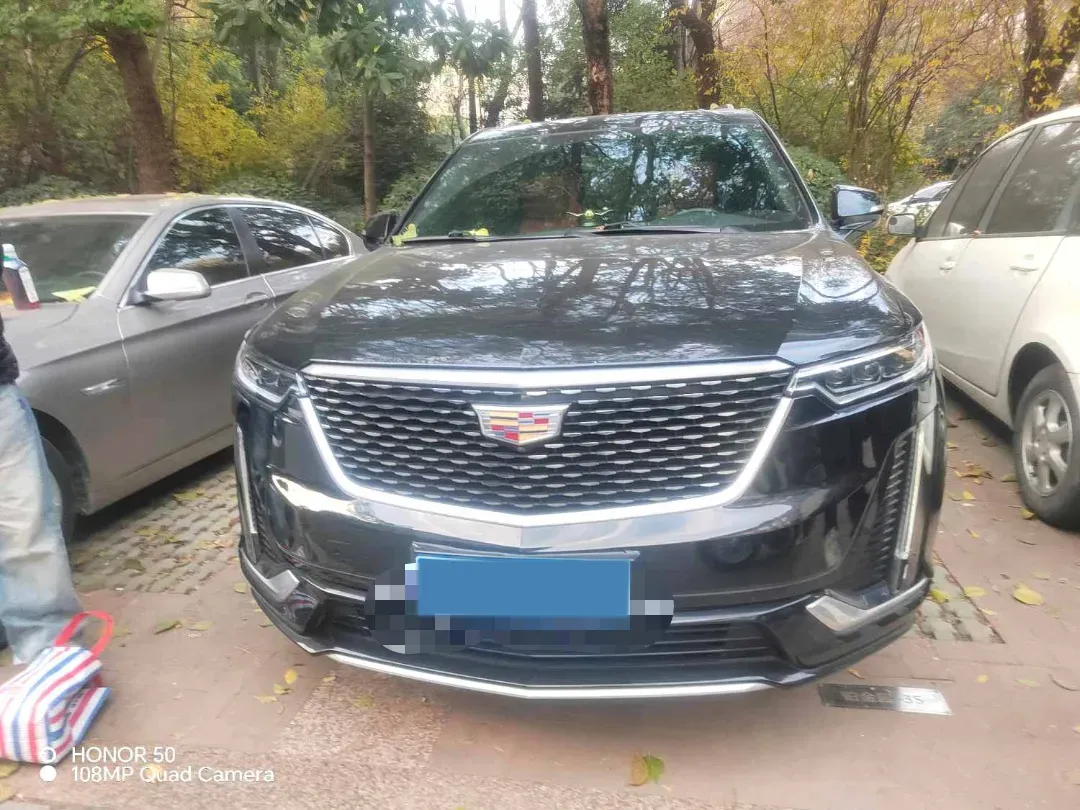 2022 Cadillac XT6 2.0T 237HP L4 9AT,autocango,china used car exporter,china ev exporter,chinese used car exporter,chinese used ev exporter