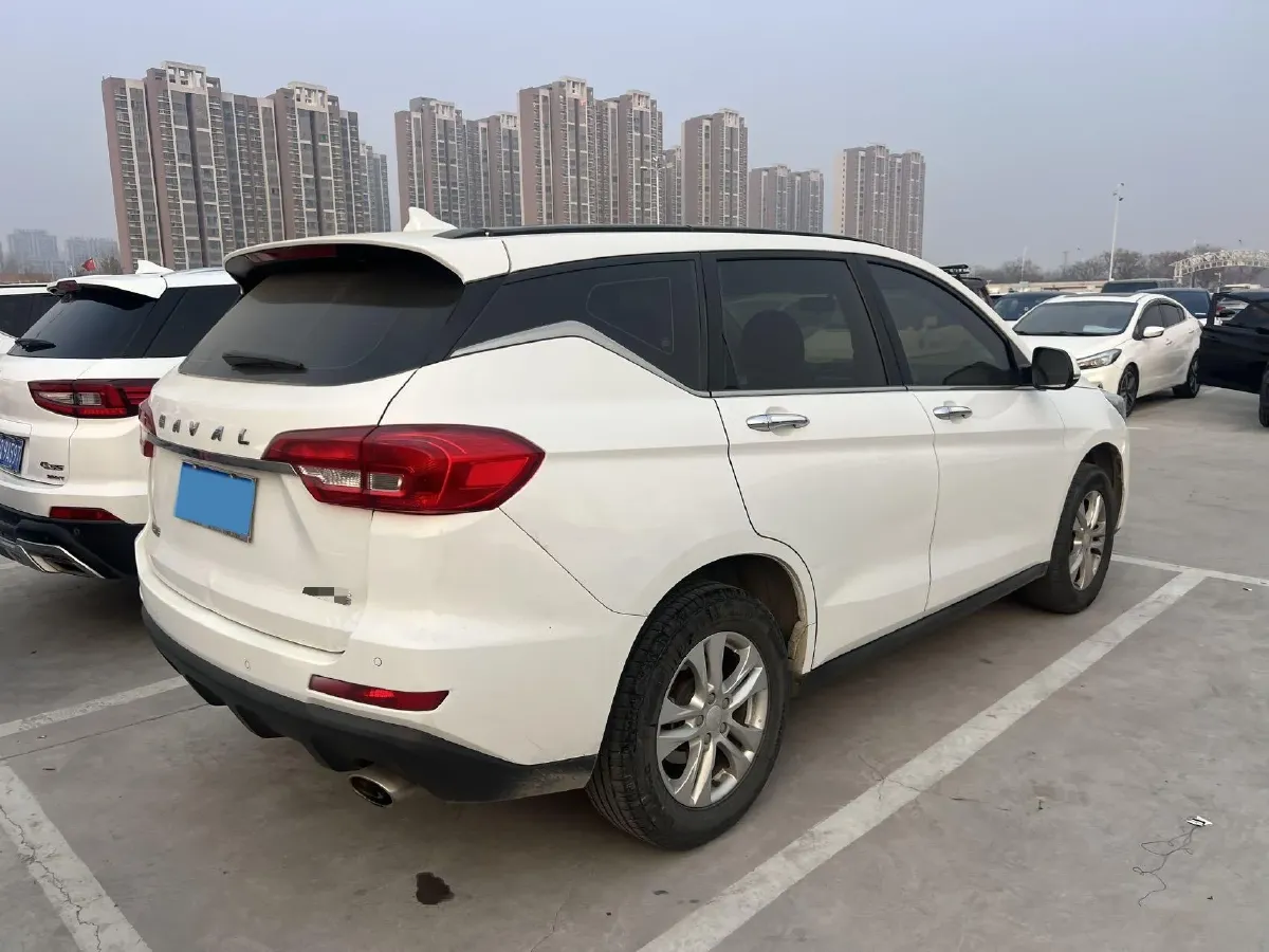 2019 Haval M6 1.5T 150HP L4 7DCT,autocango,china used car exporter,china ev exporter,chinese used car exporter,chinese used ev exporter