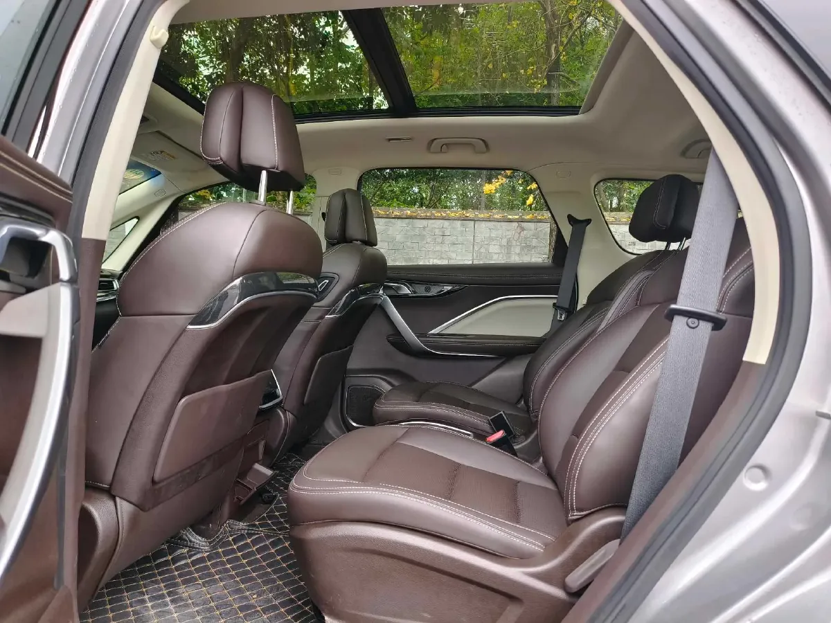 2019 Geely JiaJi 1.5T 177HP L3 7DCT,autocango,china used car exporter,china ev exporter,chinese used car exporter,chinese used ev exporter