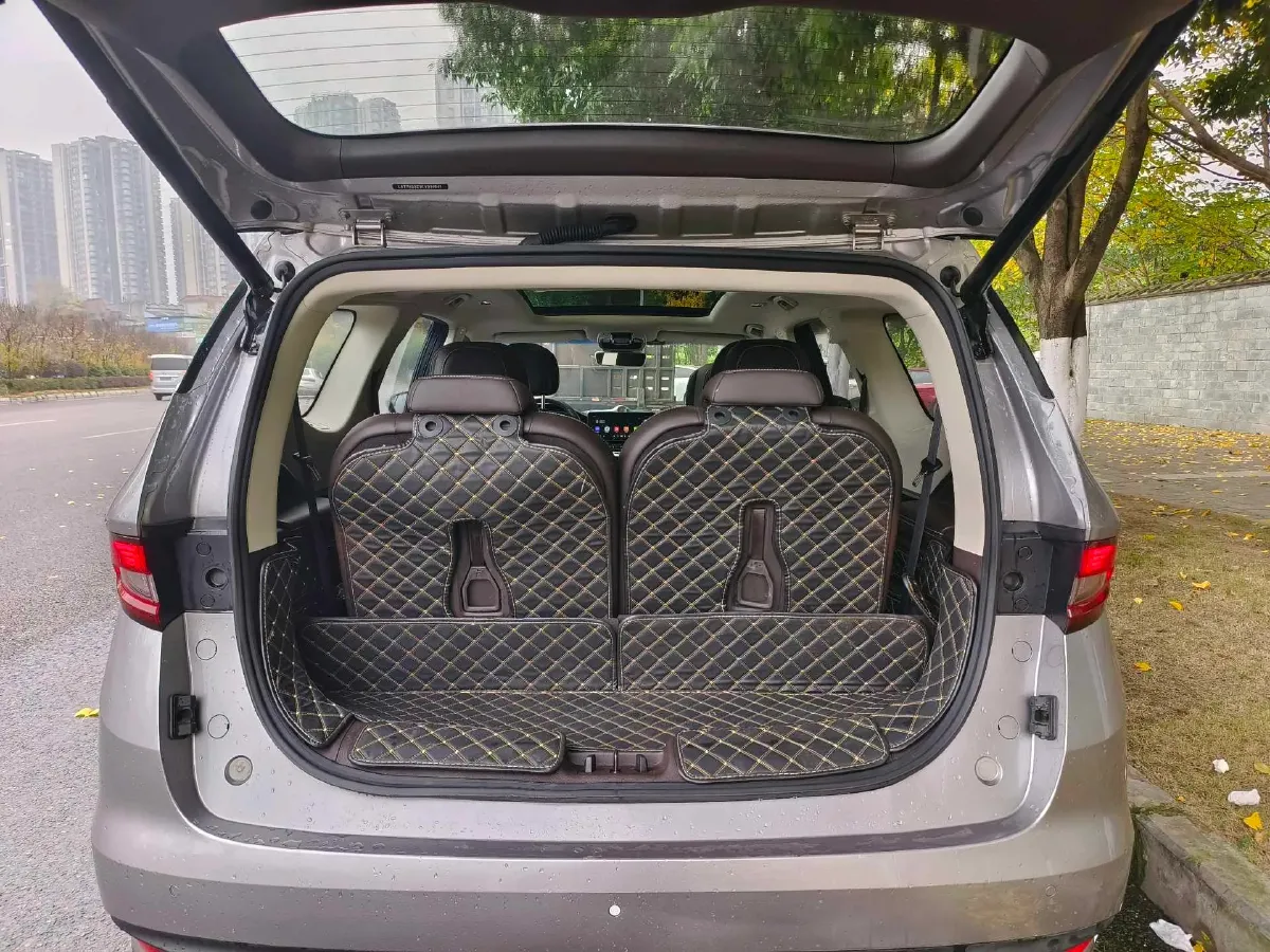 2019 Geely JiaJi 1.5T 177HP L3 7DCT,autocango,china used car exporter,china ev exporter,chinese used car exporter,chinese used ev exporter