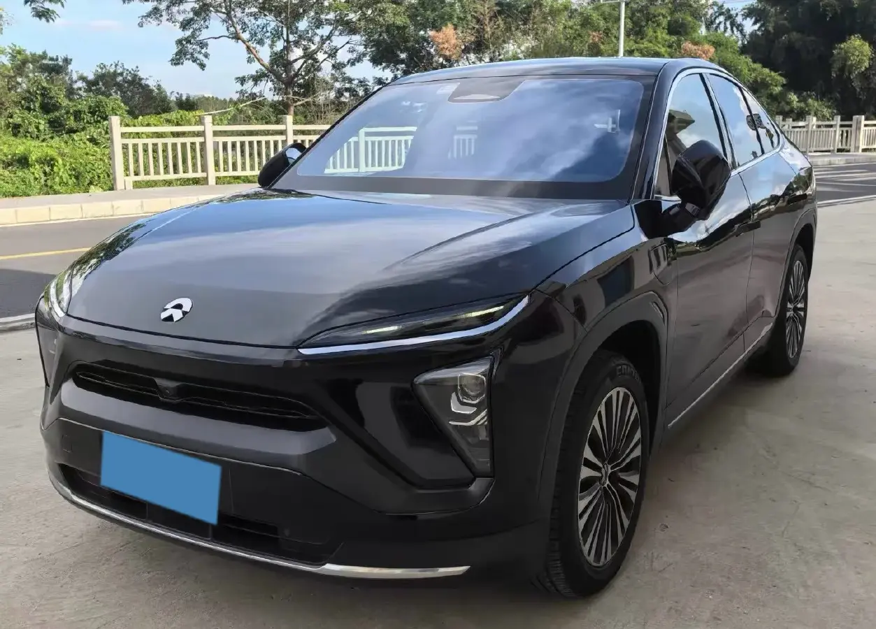2022 NIO EC6 BEV 75KWH