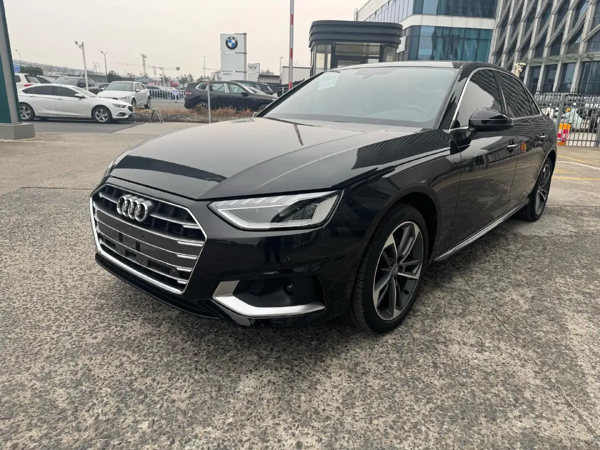 2020 Audi A4L 2.0T 190HP L4 7DCT