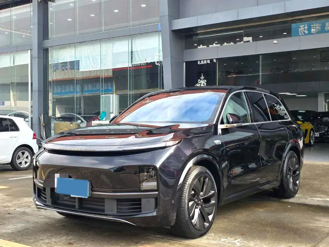 2023 Li L8 Range Extended 154HP REEV 40.9KWH