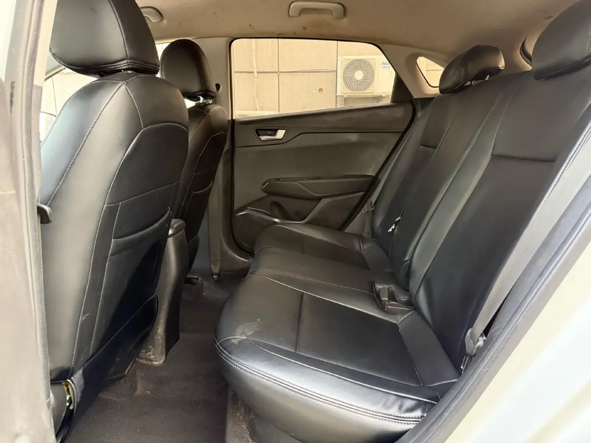 2017 Hyundai Verna RV 1.4L 100HP L4 6AT,autocango,china used car exporter,china ev exporter,chinese used car exporter,chinese used ev exporter