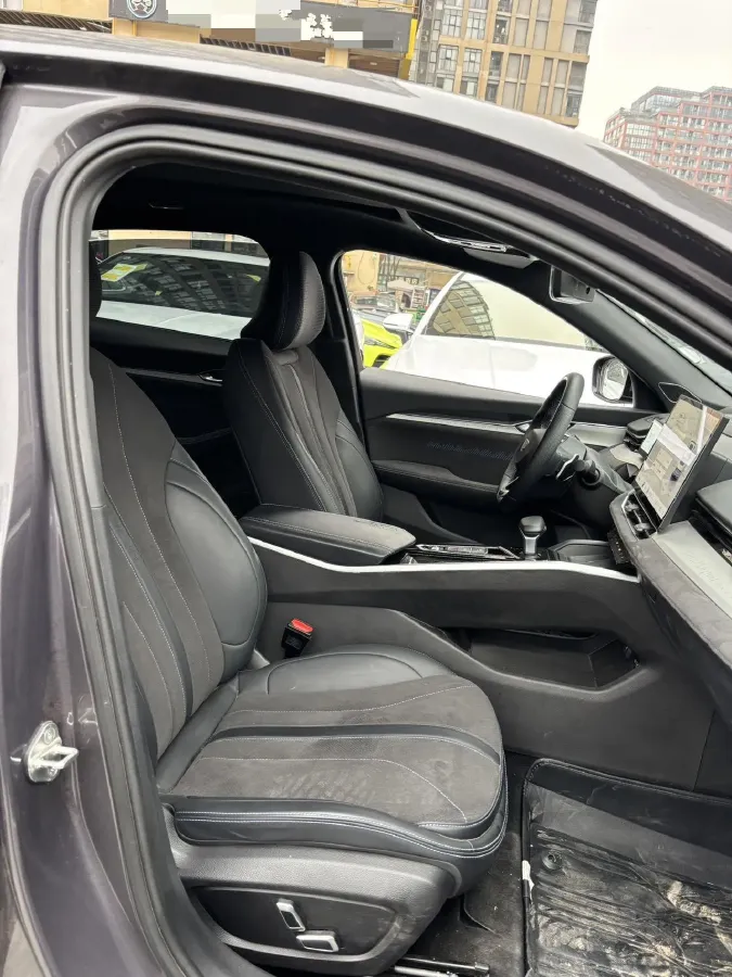 2025 Geely Preface 2.0T 238HP L4 8AT,autocango,china used car exporter,china ev exporter,chinese used car exporter,chinese used ev exporter