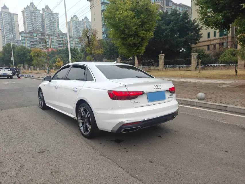 2020 Audi A4L 2.0T 190HP L4 7DCT,autocango,china used car exporter,china ev exporter,chinese used car exporter,chinese used ev exporter