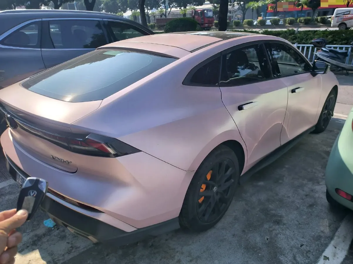 2024 ChangAn UNI-V 1.5T 188HP L4 7DCT,autocango,china used car exporter,china ev exporter,chinese used car exporter,chinese used ev exporter