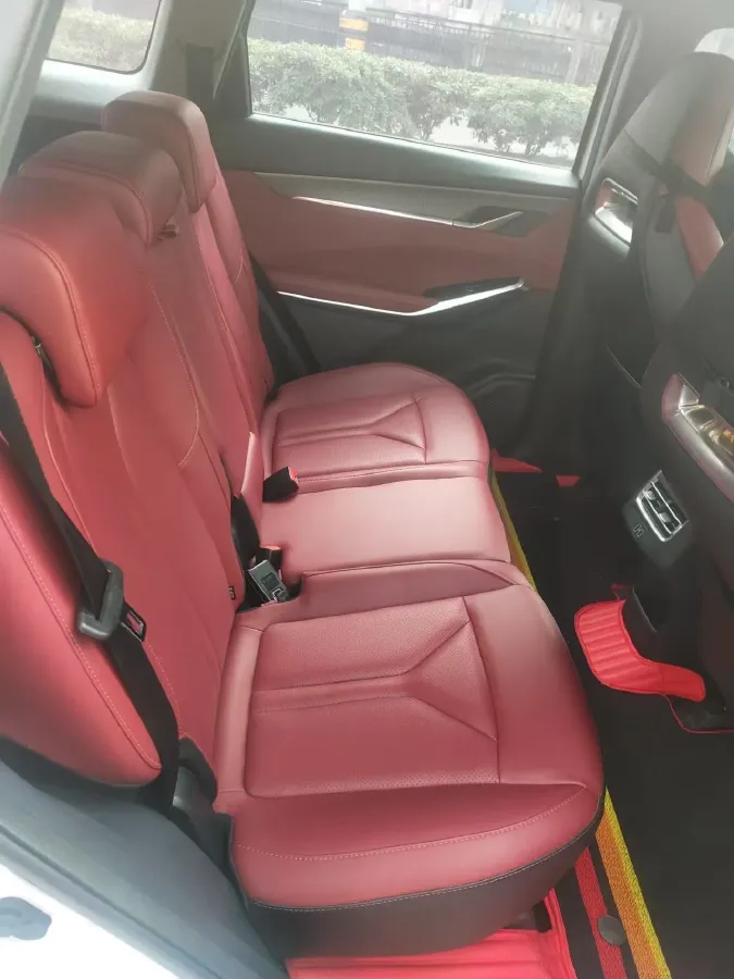 2022 ChangAn CS75 Plus 1.5T 178HP L4 6AT,autocango,china used car exporter,china ev exporter,chinese used car exporter,chinese used ev exporter