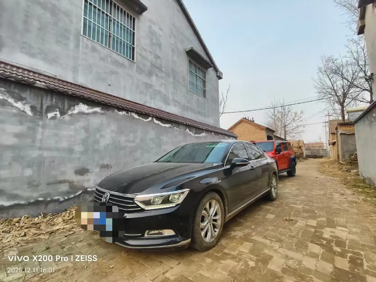 2019 Volkswagen Magotan 2.0T 186HP L4 7DCT,autocango,china used car exporter,china ev exporter,chinese used car exporter,chinese used ev exporter