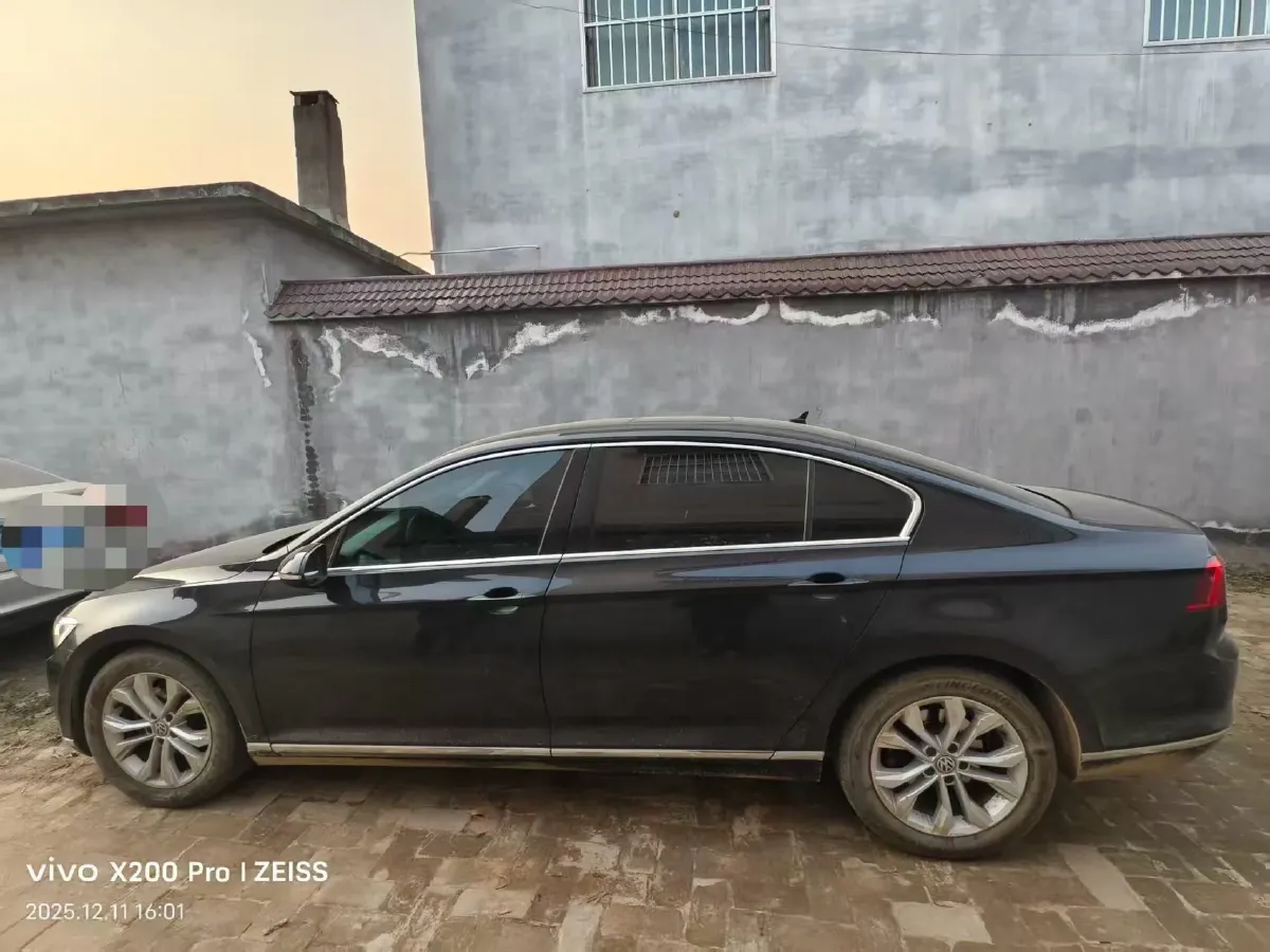 2019 Volkswagen Magotan 2.0T 186HP L4 7DCT,autocango,china used car exporter,china ev exporter,chinese used car exporter,chinese used ev exporter