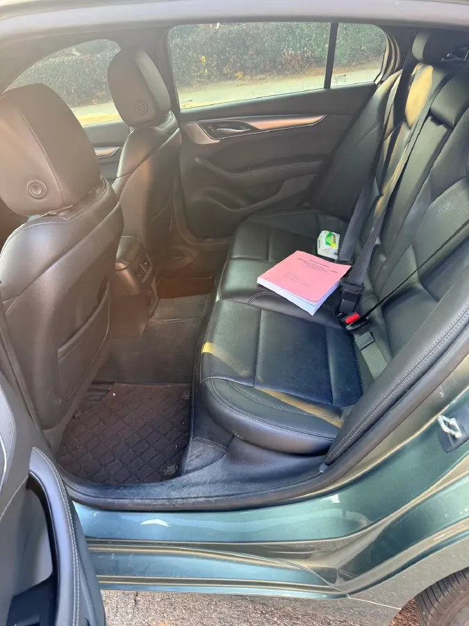 2022 Cadillac CT5 2.0T 237HP L4 10AT,autocango,china used car exporter,china ev exporter,chinese used car exporter,chinese used ev exporter