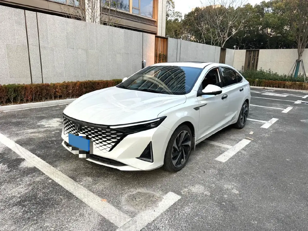 2023 ChangAn Raeton Plus 1.5T 188HP L4 7DCT