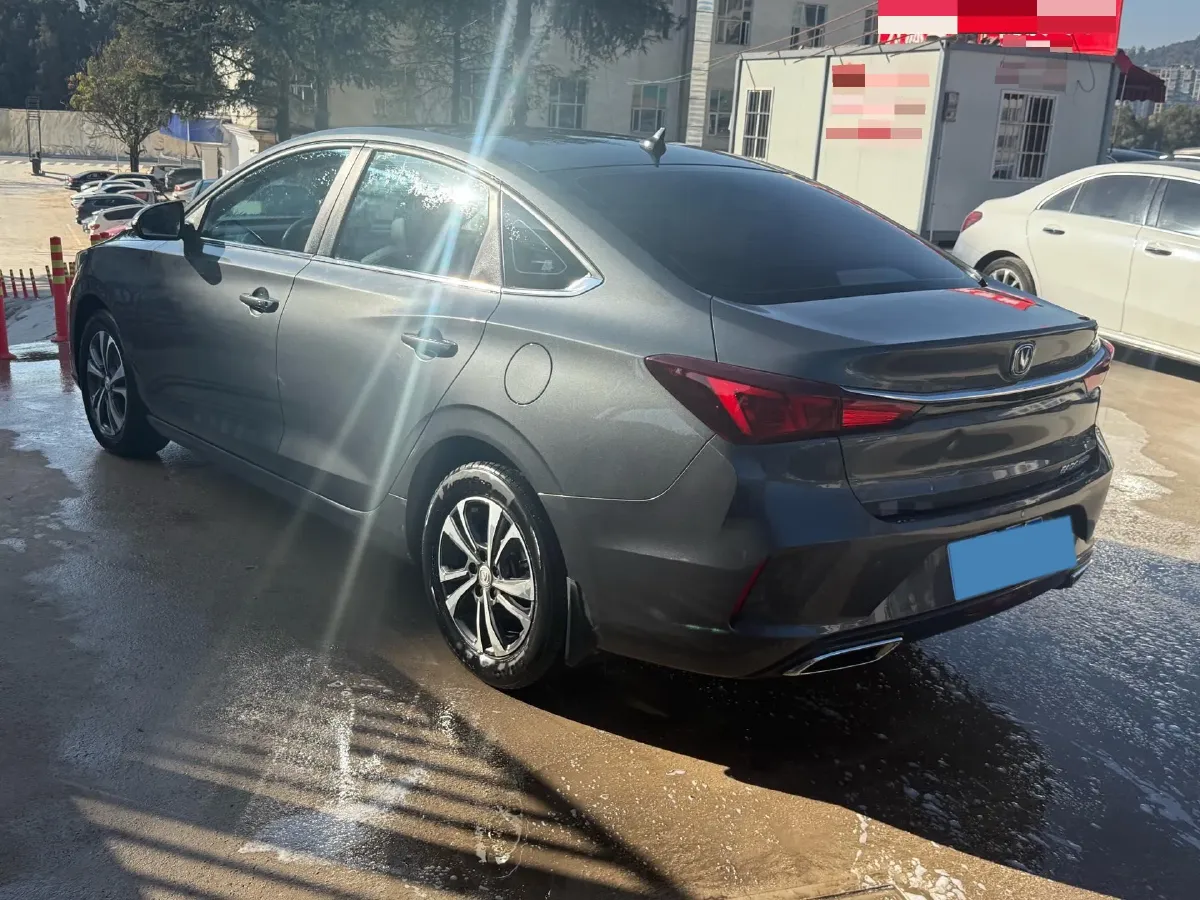 2022 ChangAn Eado 1.6L 128HP L4 5MT,autocango,china used car exporter,china ev exporter,chinese used car exporter,chinese used ev exporter