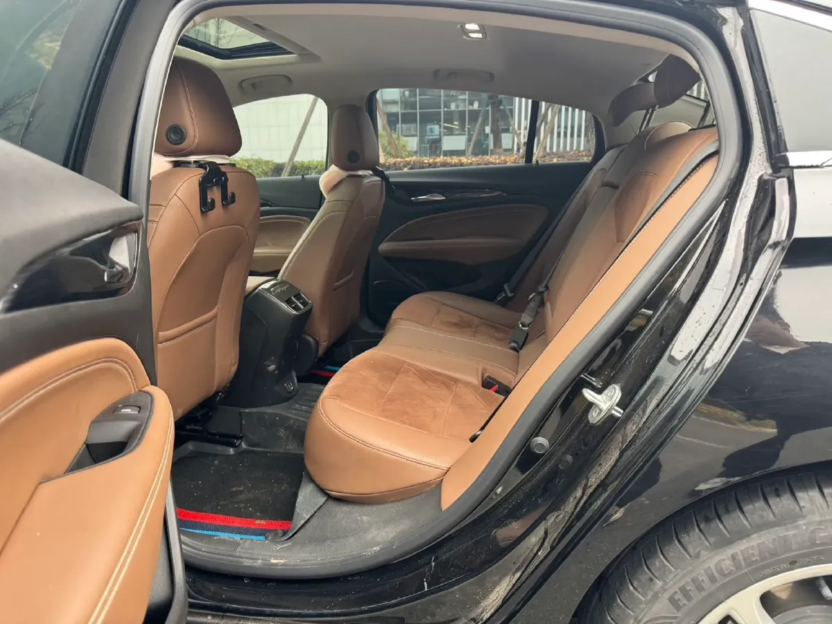 2022 Buick Regal 1.5T 169HP L4 9AT,autocango,china used car exporter,china ev exporter,chinese used car exporter,chinese used ev exporter