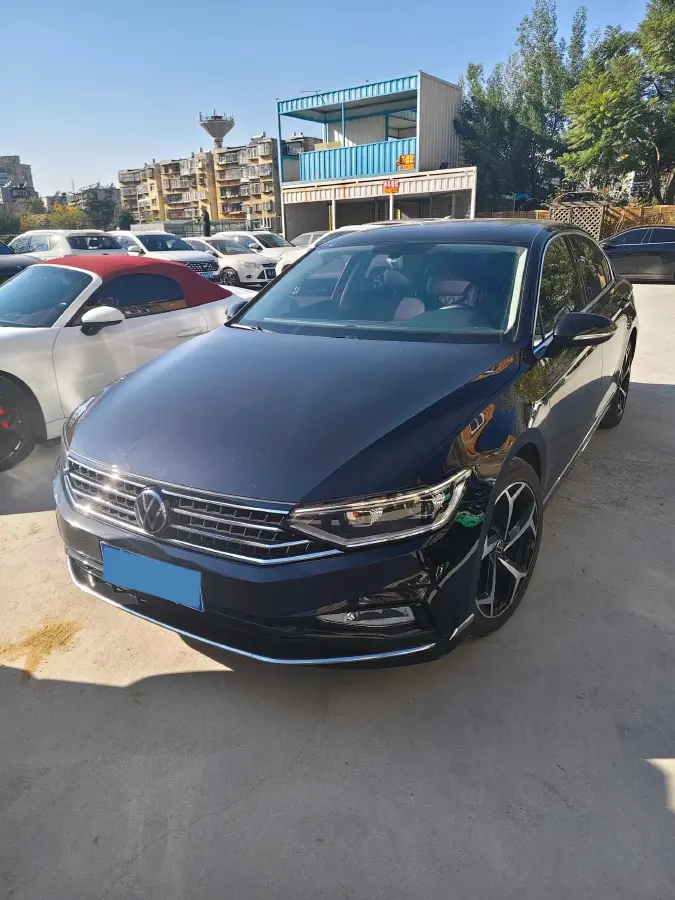 2023 Volkswagen Magotan 2.0T 186HP L4 7DCT