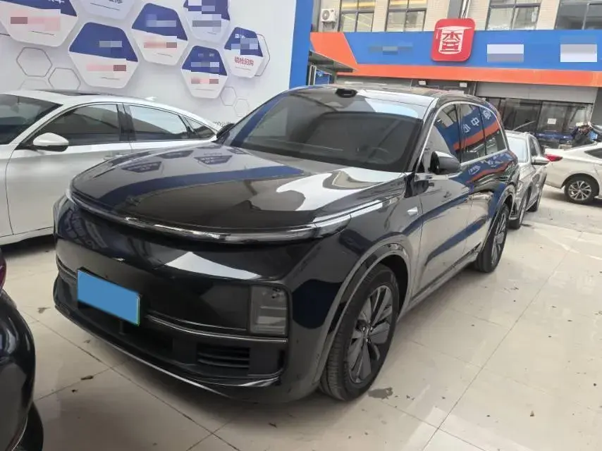 2025 Li L8 Range Extended 154HP REEV