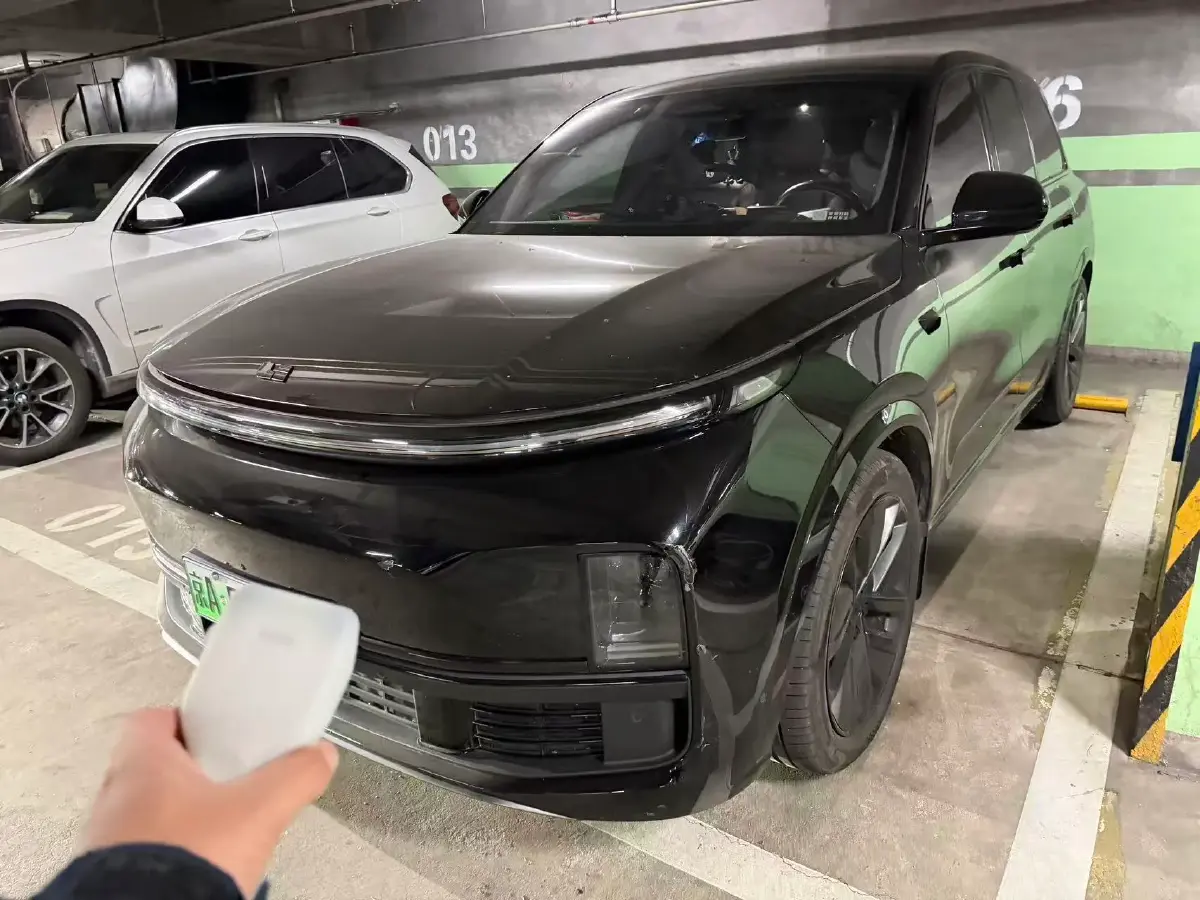 2024 Land Rover Range Rover Evoque 1.5T 200HP L3 8AT PHEV 15.5KWH