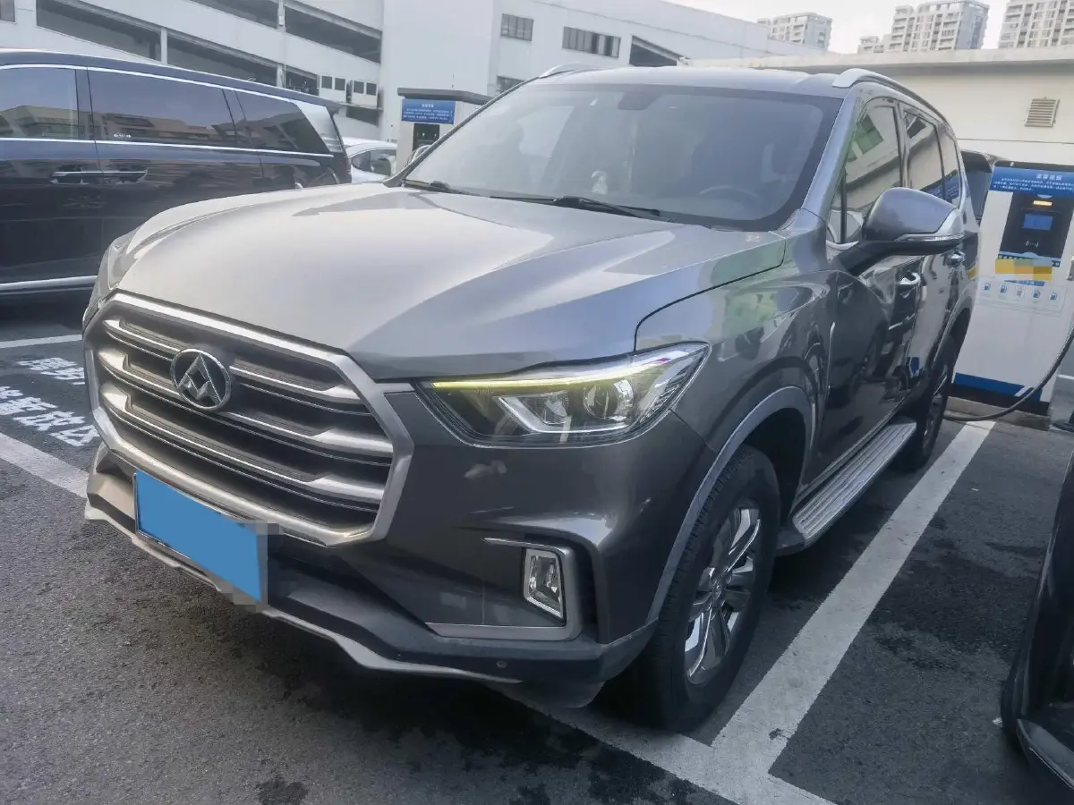 2017 MAXUS D90 2.0T 224HP L4 6AT