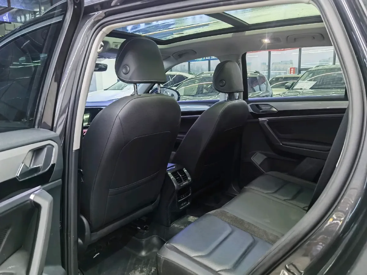 2022 Volkswagen Tayron 1.4T 150HP L4 7DCT,autocango,china used car exporter,china ev exporter,chinese used car exporter,chinese used ev exporter