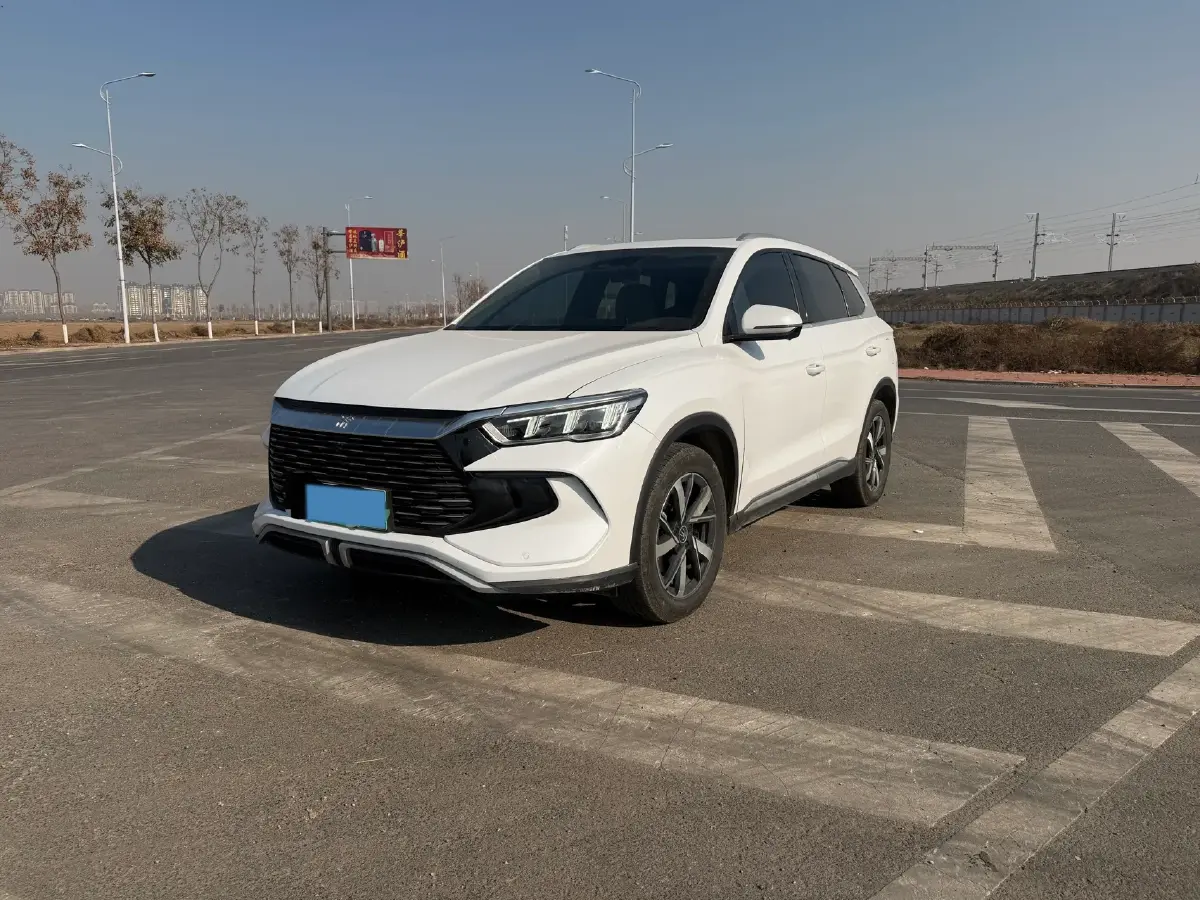 2023 BYD Song Pro 1.5L 110HP L4 E-CVT PHEV 18.3KWH