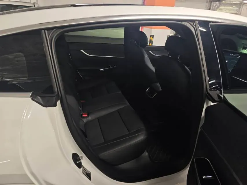 2025 ChangAn QiYuan A07 BEV 56.1KWH,autocango,china used car exporter,china ev exporter,chinese used car exporter,chinese used ev exporter