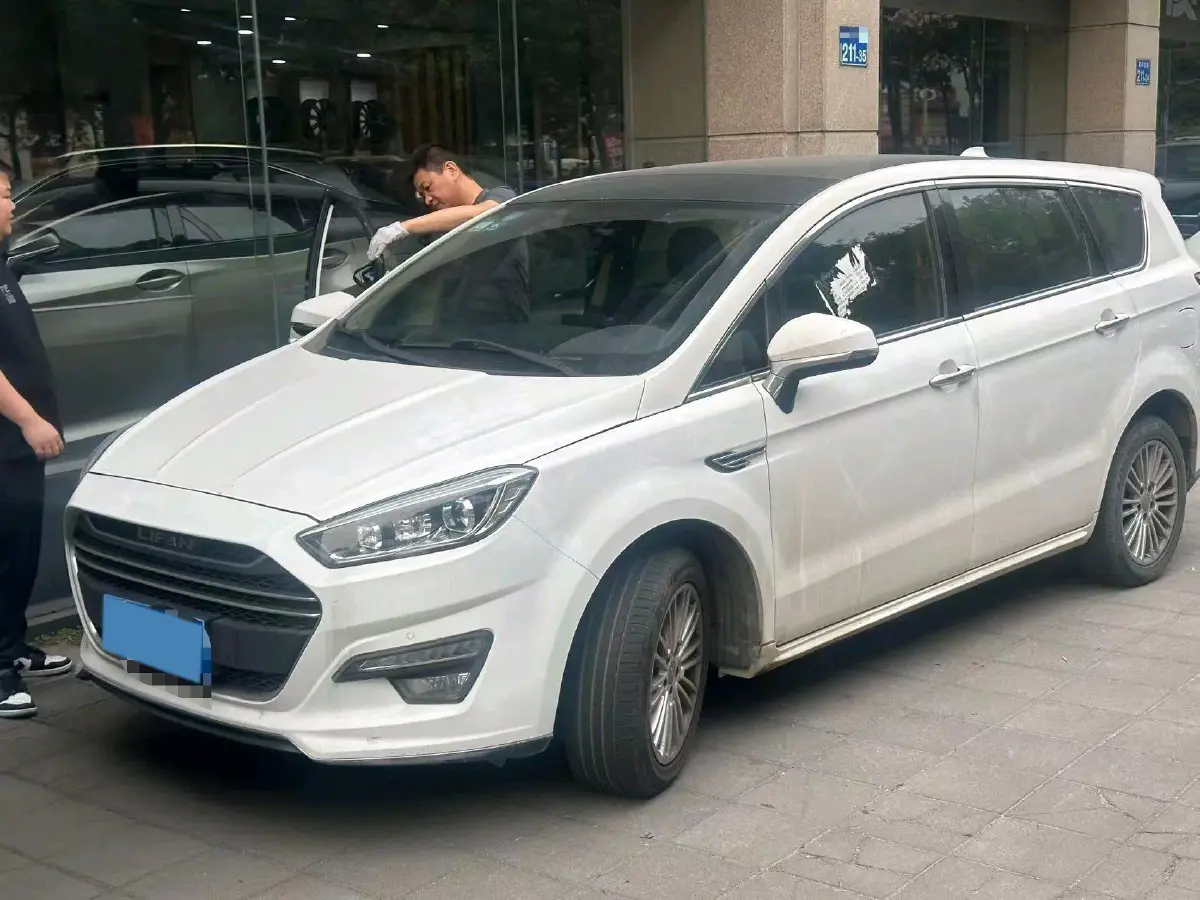 2017 LiFan XuanLang 1.8L 133HP L4 5MT