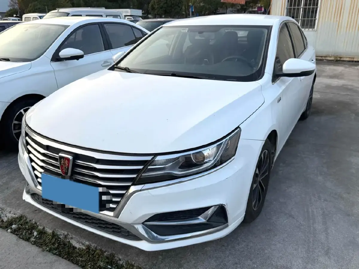 2020 Roewe i6 1.6L 125HP L4 CVT