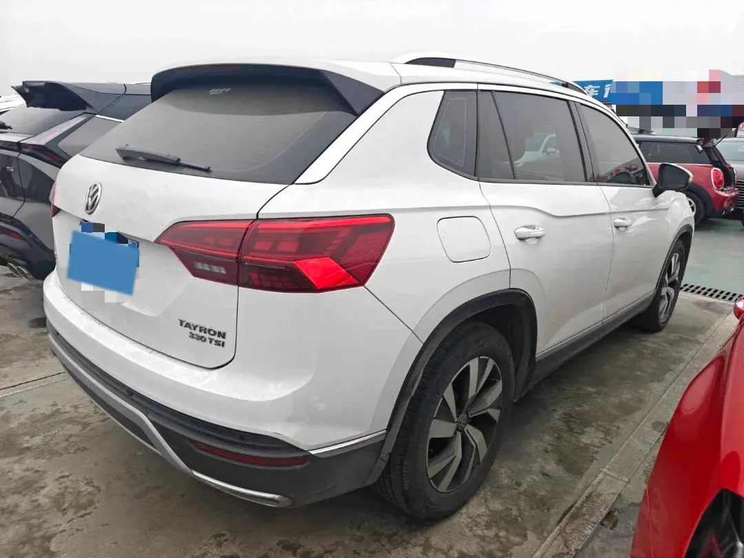 2019 Jeep Cherokee 2.0T 234HP L4 9AT,autocango,china used car exporter,china ev exporter,chinese used car exporter,chinese used ev exporter