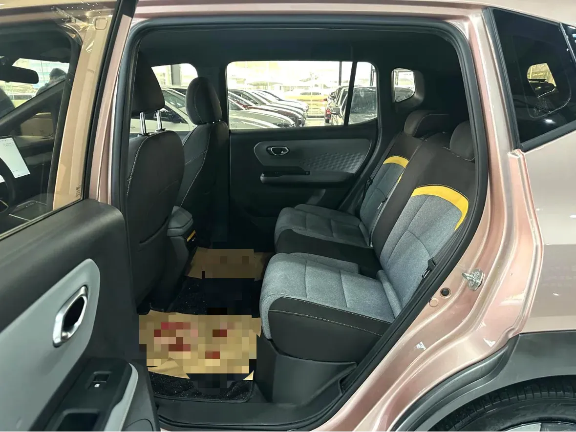 2022 Geely Okavango 1.8T 184HP L4 7DCT,autocango,china used car exporter,china ev exporter,chinese used car exporter,chinese used ev exporter