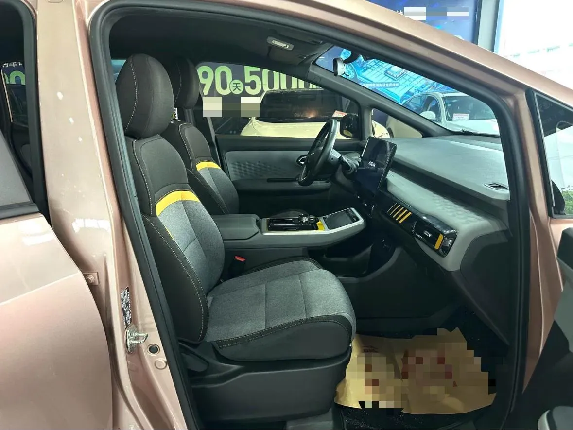 2022 Geely Okavango 1.8T 184HP L4 7DCT,autocango,china used car exporter,china ev exporter,chinese used car exporter,chinese used ev exporter