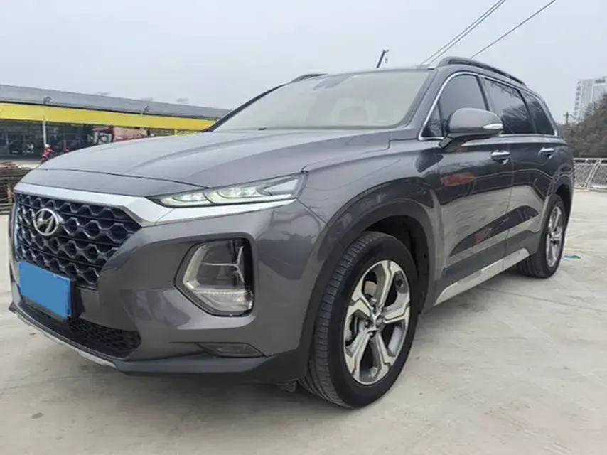 2019 Hyundai Santafe 2.0T 230HP L4 8AT