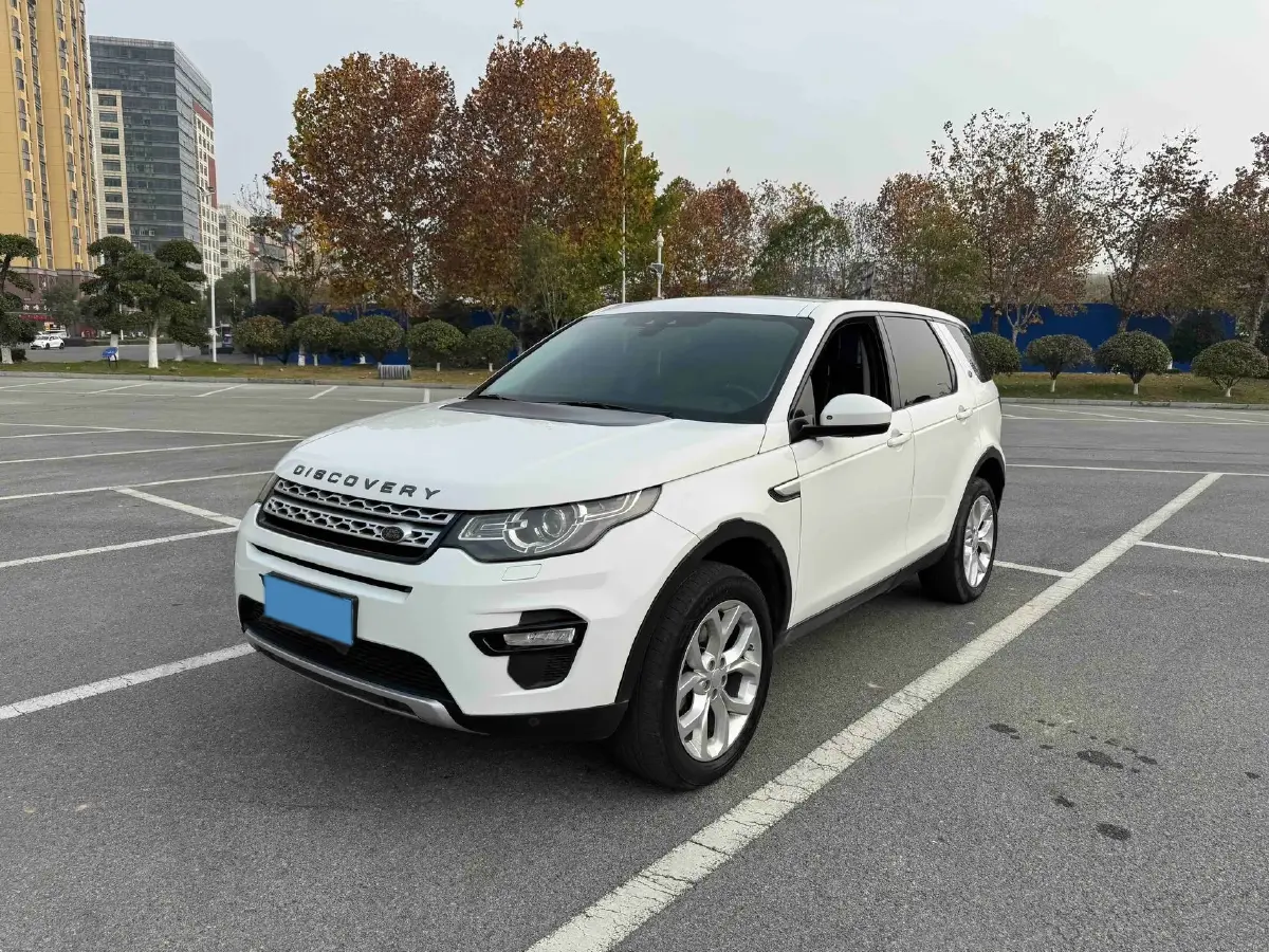 2017 Land Rover Discovery Sport 2.0T 241HP L4 9AT