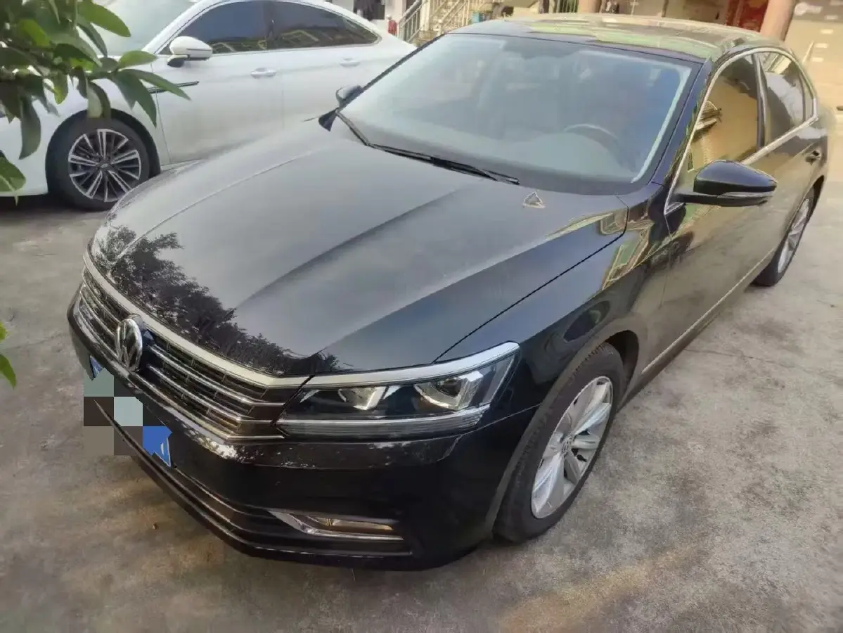 2017 Volkswagen Passat 1.4T 150HP L4 7DCT