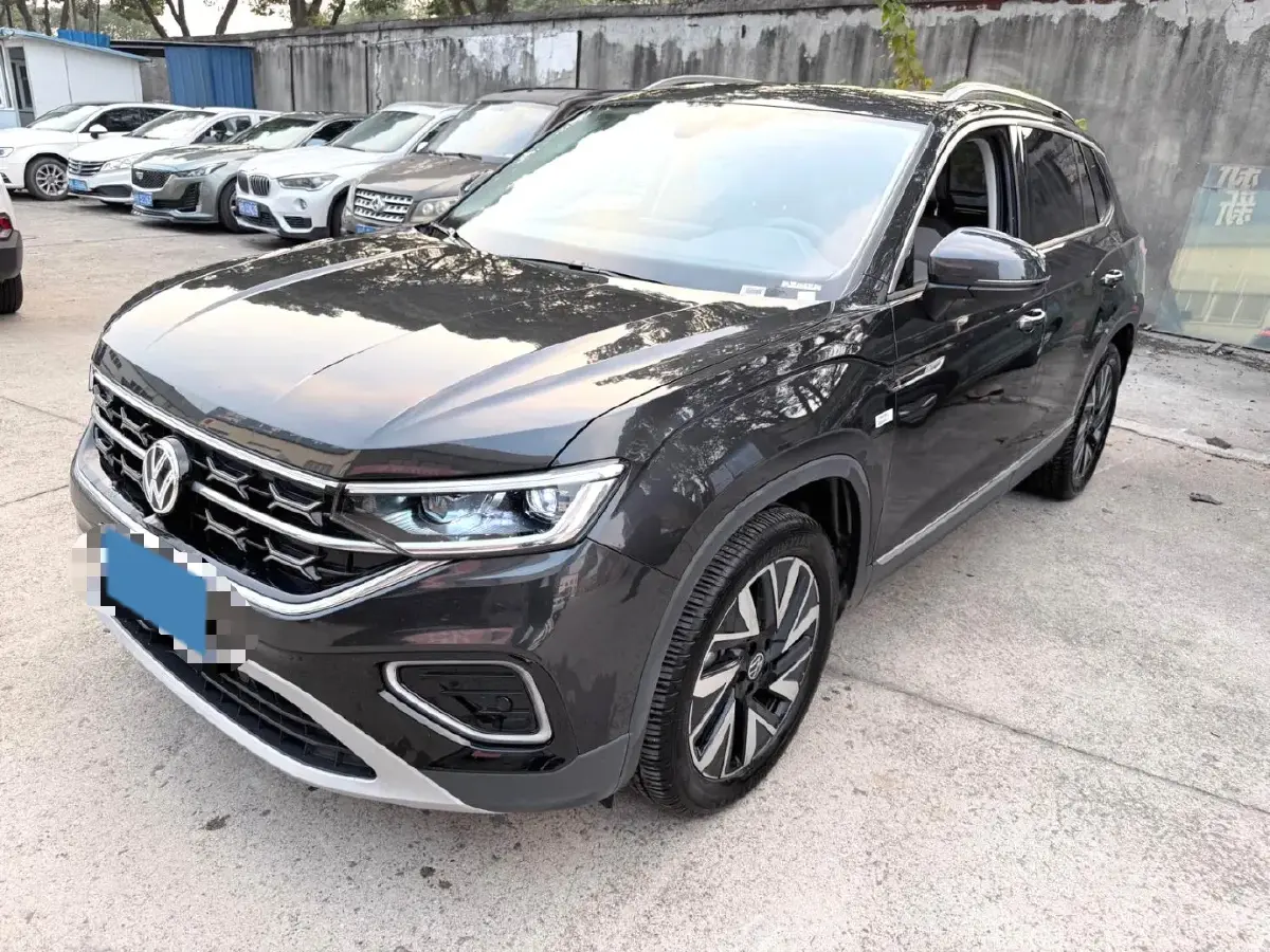 2024 Volkswagen Tayron 2.0T 186HP L4 7DCT