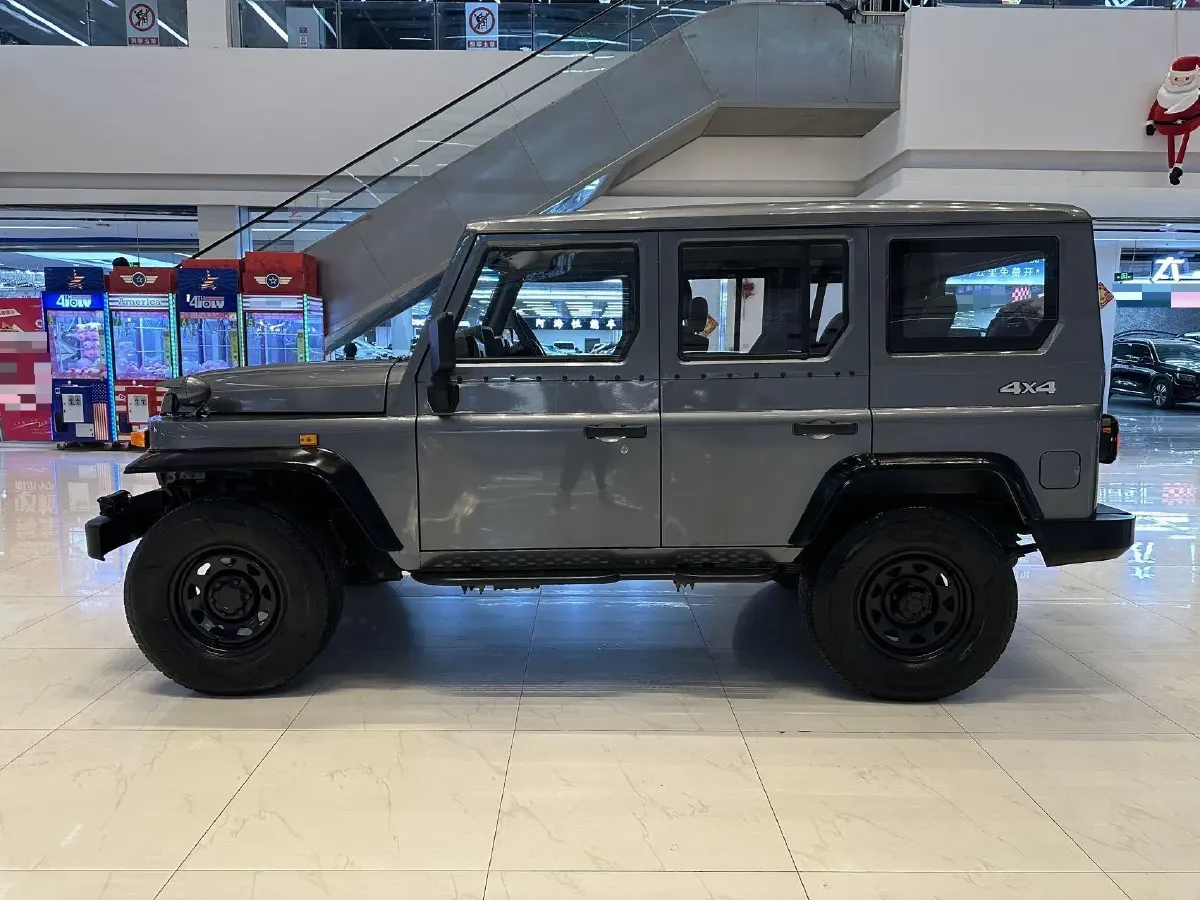 2023 BAW 212 2.4T 211HP L4 6MT,autocango,china used car exporter,china ev exporter,chinese used car exporter,chinese used ev exporter