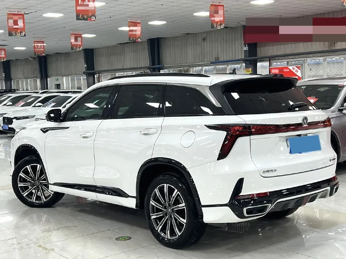 2023 ChangAn CS75 Plus 1.5T 188HP L4 8AT,autocango,china used car exporter,china ev exporter,chinese used car exporter,chinese used ev exporter