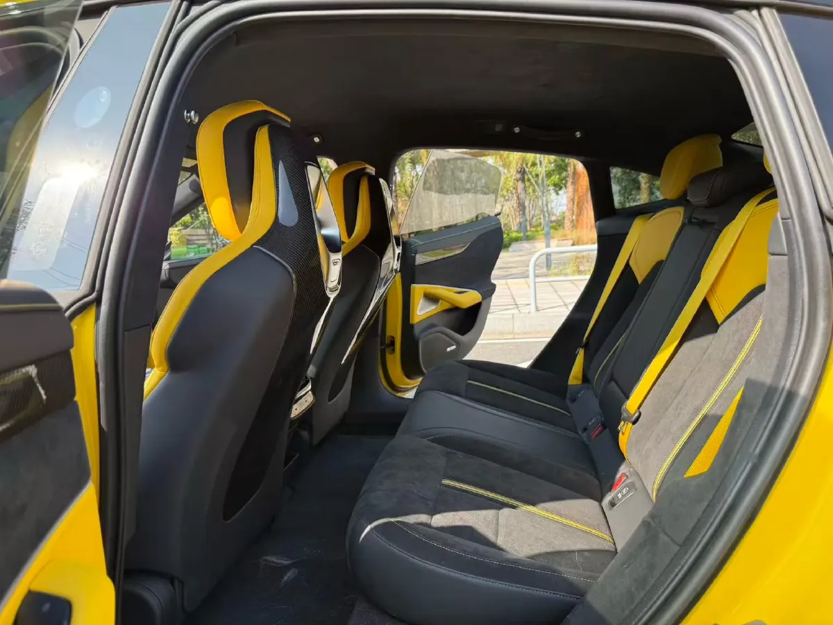 2025 MI SU7 Ultra BEV 93.7KWH,autocango,china used car exporter,china ev exporter,chinese used car exporter,chinese used ev exporter