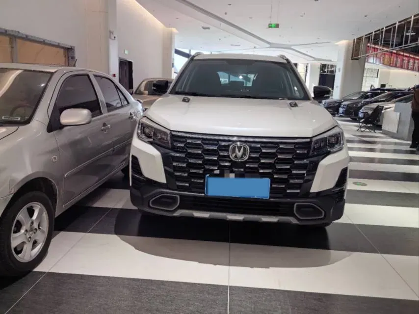2024 ChangAn CS75 1.5T 188HP L4 7DCT,autocango,china used car exporter,china ev exporter,chinese used car exporter,chinese used ev exporter