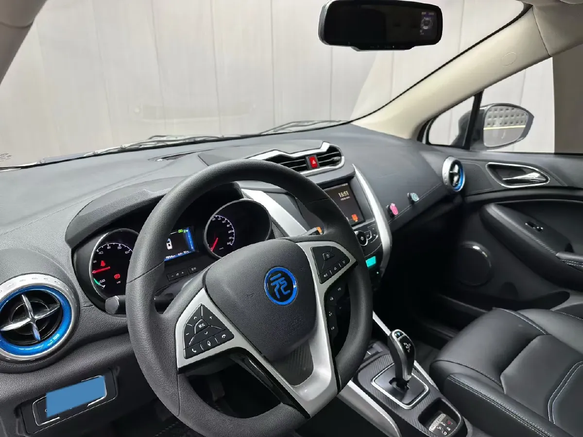 2018 BYD Yuan BEV 42KWH,autocango,china used car exporter,china ev exporter,chinese used car exporter,chinese used ev exporter