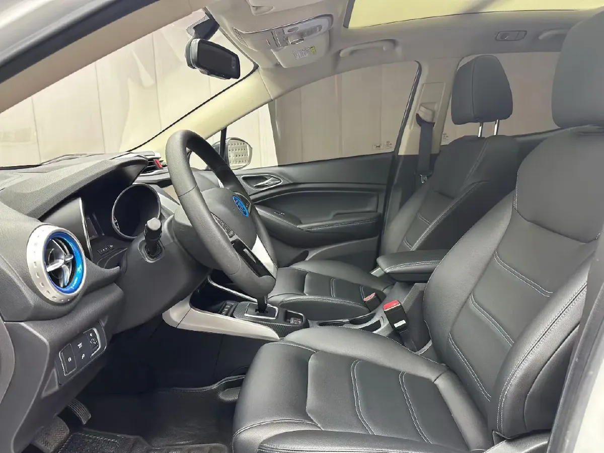 2018 BYD Yuan BEV 42KWH,autocango,china used car exporter,china ev exporter,chinese used car exporter,chinese used ev exporter