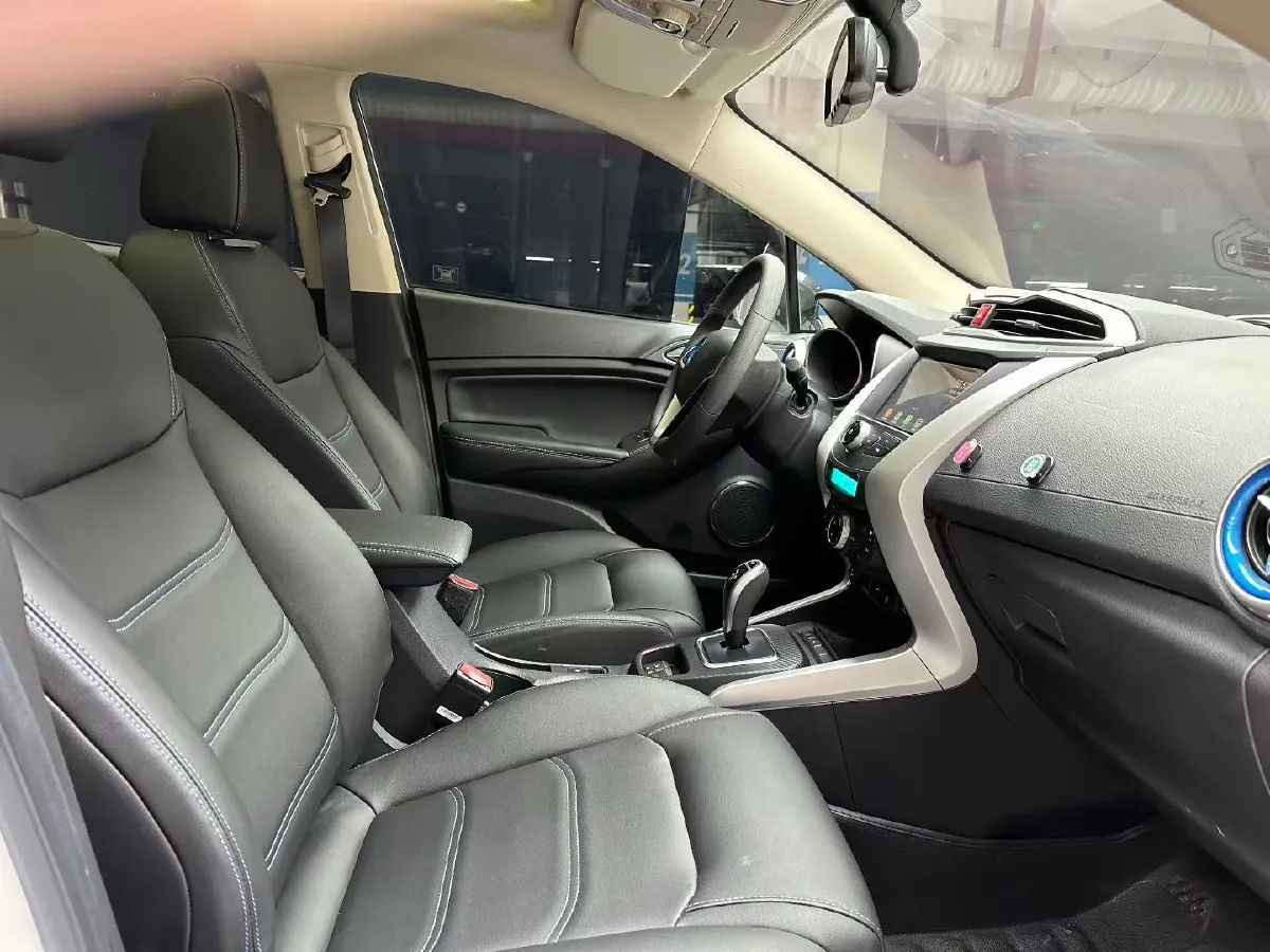 2018 BYD Yuan BEV 42KWH,autocango,china used car exporter,china ev exporter,chinese used car exporter,chinese used ev exporter